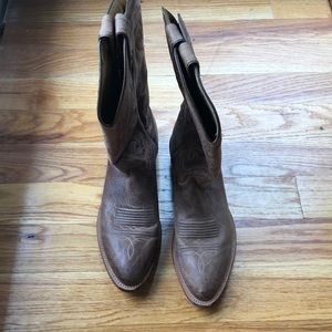 Men’s cowboy boots